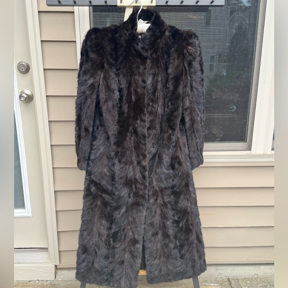 [SOLD] Mahogany mix Ranch Mink Full Fur Coat